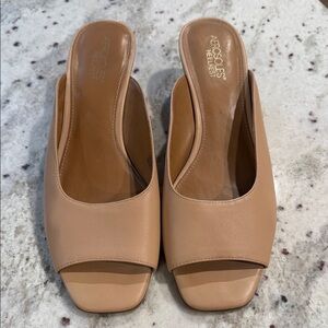 AEROSOLES Women's Beige Mules